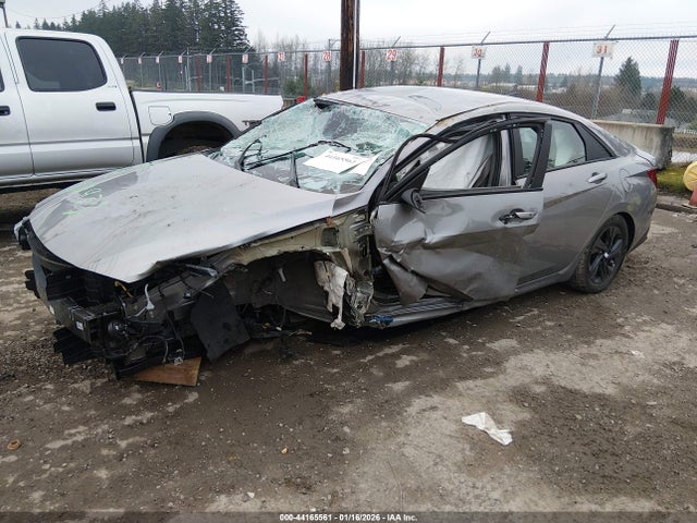 KMHLM4AG8PU372110 Hyundai ELANTRA SEL