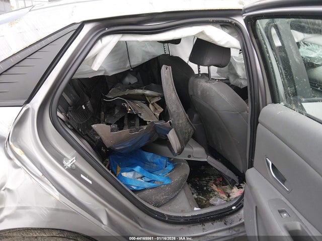 KMHLM4AG8PU372110 Hyundai ELANTRA SEL