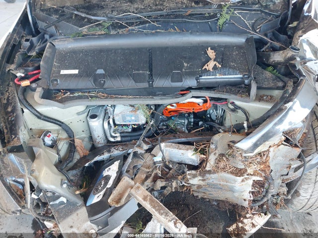 2024 TESLA MODEL Y 7SAYGDEE2RF200793 Photo 9