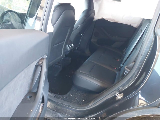 2024 TESLA MODEL Y 7SAYGDEE2RF200793 Photo 7
