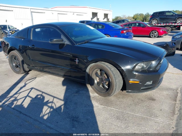 Aukcja sprzedaży 2013 Ford Mustang V6 Premium, vin: 1ZVBP8AM1D5266024, numer aukcji: 44165576