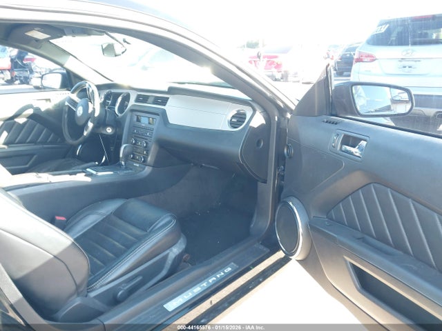 Aukcja sprzedaży 2013 Ford Mustang V6 Premium, vin: 1ZVBP8AM1D5266024, numer aukcji: 44165576