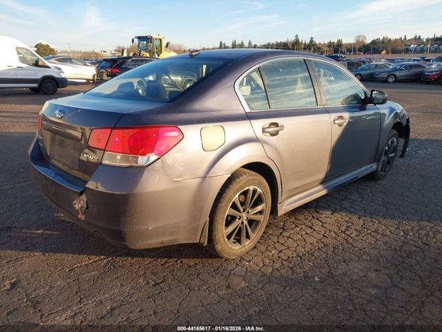 Subaru Legacy 2.5i Premium 2014 4S3BMCC69E3029355 Image 4
