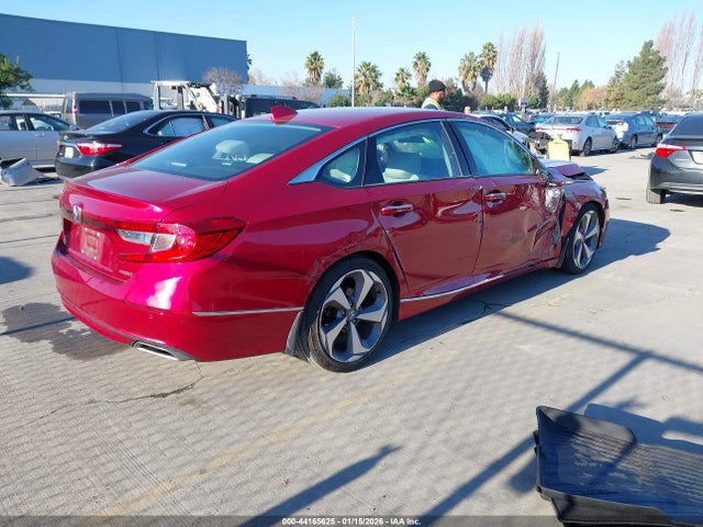 1HGCV1F94JA033865 Honda Accord Touring