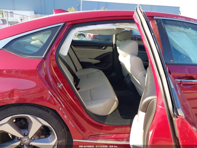 1HGCV1F94JA033865 Honda Accord Touring