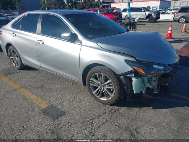 Toyota CAMRY SE 2015 4T1BF1FK4FU050466 main image