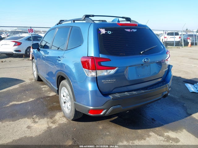 Subaru Forester 2021 JF2SKADC8MH541691 Image 3