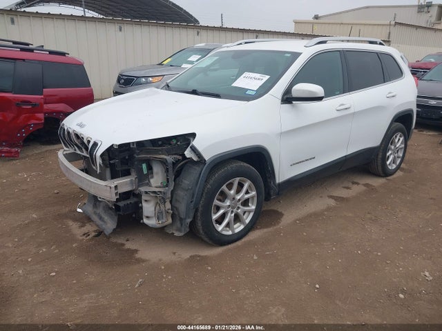 1C4PJLCB6HW619270 Jeep Cherokee Latitude Fwd