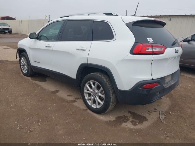 1C4PJLCB6HW619270 Jeep Cherokee Latitude Fwd