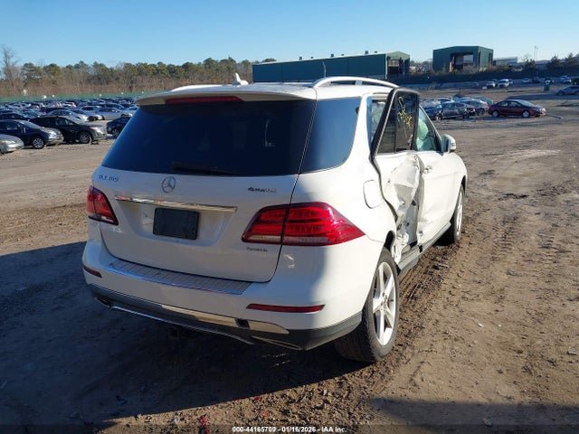 2019 MERCEDES-BENZ GLE 400 4JGDA5GB1KB204943 Photo 3