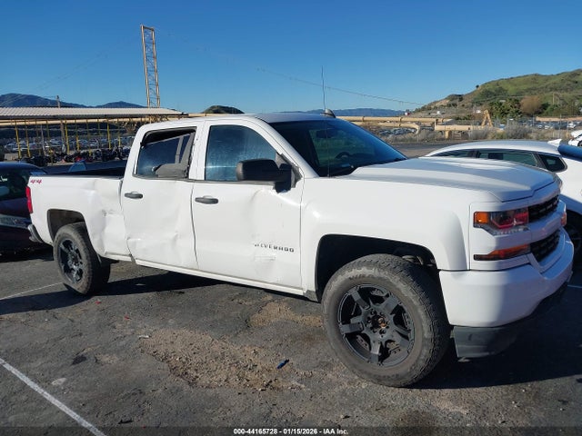 Chevrolet Silverado 1500 Custom 2018 3GCUKPEC4JG160757 Image 13