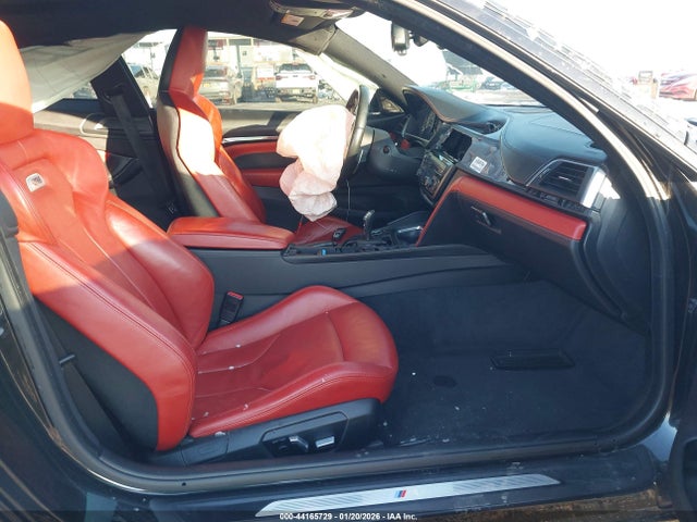 2016 BMW M4 WBS3R9C58GK338591 Photo 4