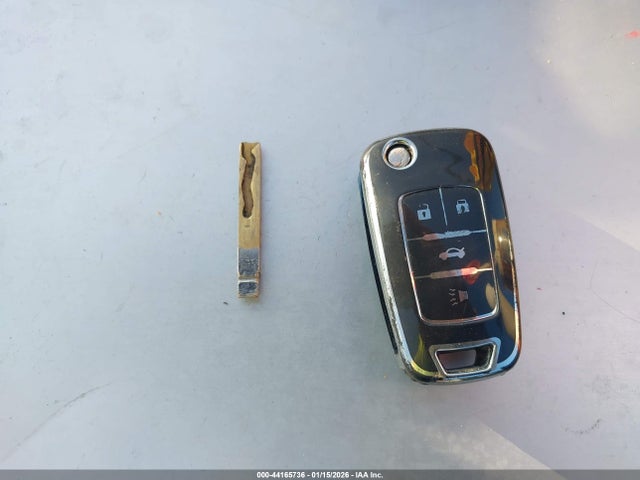 1G1PA5SH7E7467905 Chevrolet Cruze Ls Auto