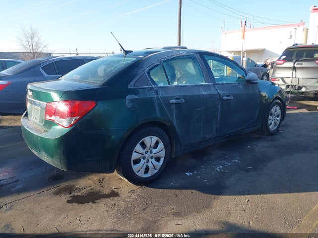 1G1PA5SH7E7467905 Chevrolet Cruze Ls Auto