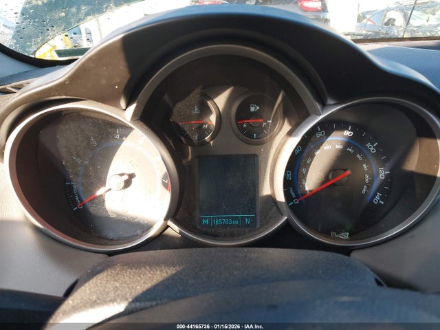 1G1PA5SH7E7467905 Chevrolet Cruze Ls Auto