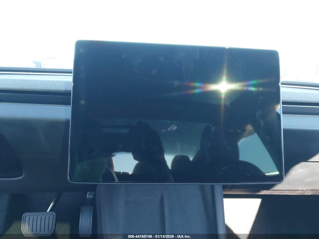 2024 TESLA MODEL 3 5YJ3E1EA3RF724947 Photo 6