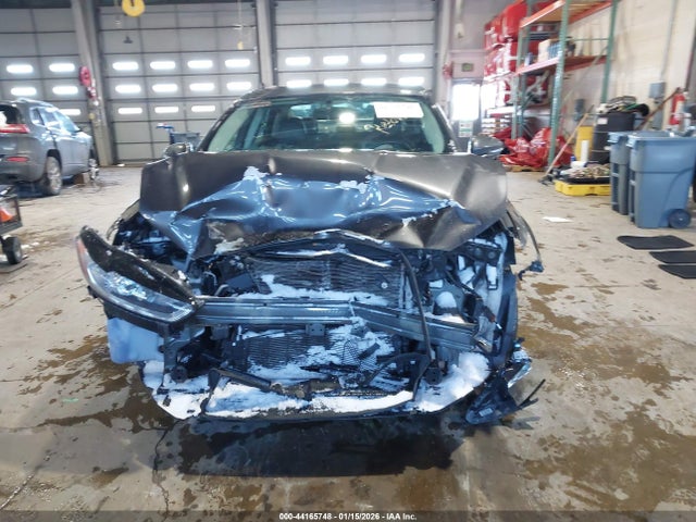 1FA6P0HD0G5124611 Ford FUSION SE