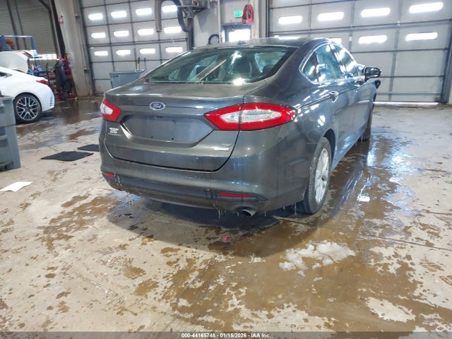 1FA6P0HD0G5124611 Ford FUSION SE
