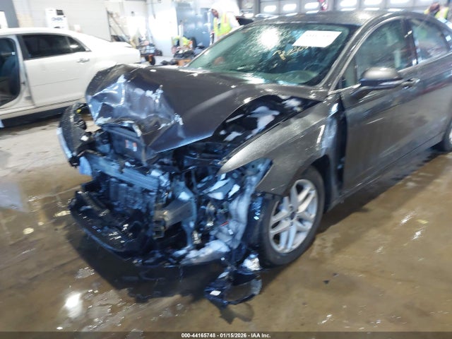 1FA6P0HD0G5124611 Ford FUSION SE