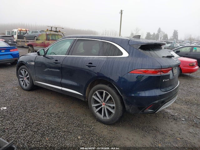 2021 JAGUAR F-PACE SADCJ2EX3MA664521 Photo 2
