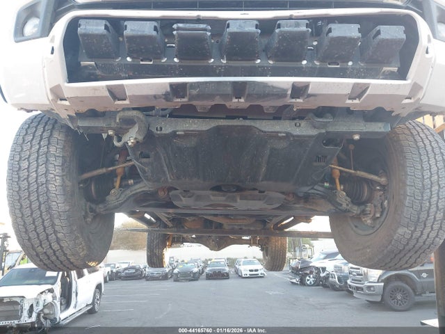 3TMCZ5AN5HM099949 Toyota Tacoma Trd Off Road