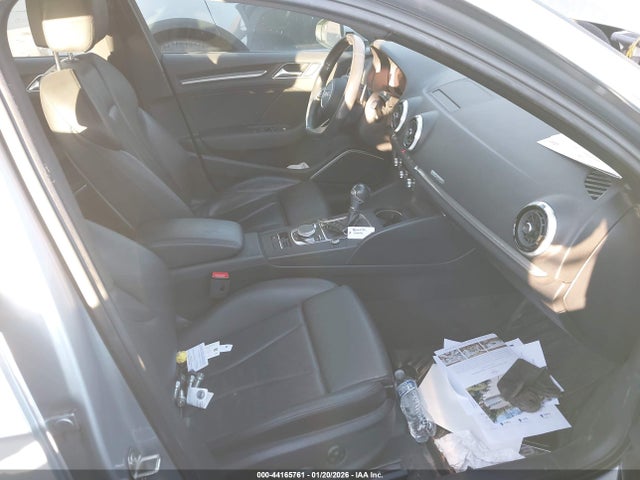 2018 AUDI A3 E-TRON WAUTPBFF5JA075981 Photo 4