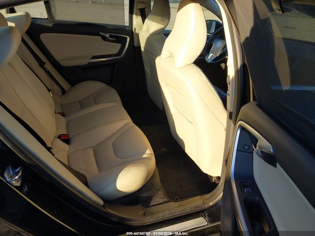 LYV402TK0HB150442 Volvo S60 Inscription T5