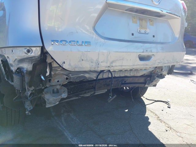 JN8AT2MT1LW012711 Nissan Rogue Sv Fwd