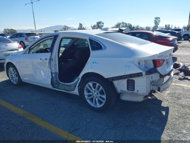 1G1ZD5ST4JF267164 Chevrolet MALIBU LT
