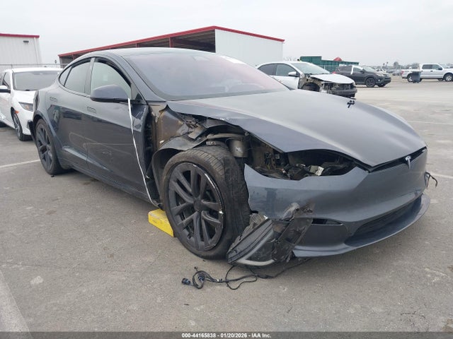 2022 TESLA MODEL S 5YJSA1E69NF472313