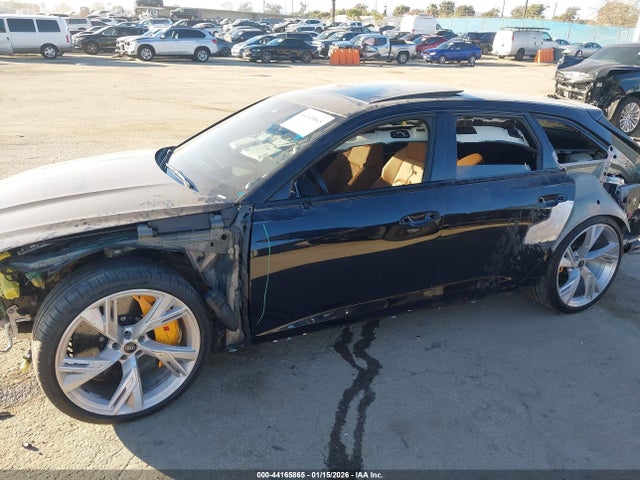 Продаж на аукціоні авто 2021 Audi Rs 6 Avant Tfsi Quattro Tiptronic, vin: WUA1CBF26MN904138, номер лоту: 44165865