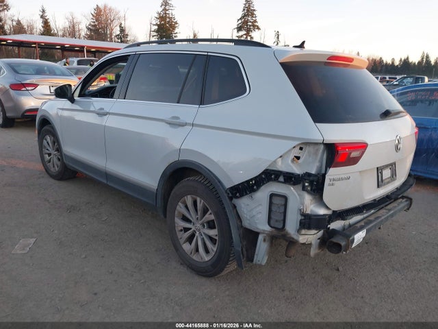 3VV3B7AX4JM008095 Volkswagen Tiguan 2.0t Se/2.0t Sel