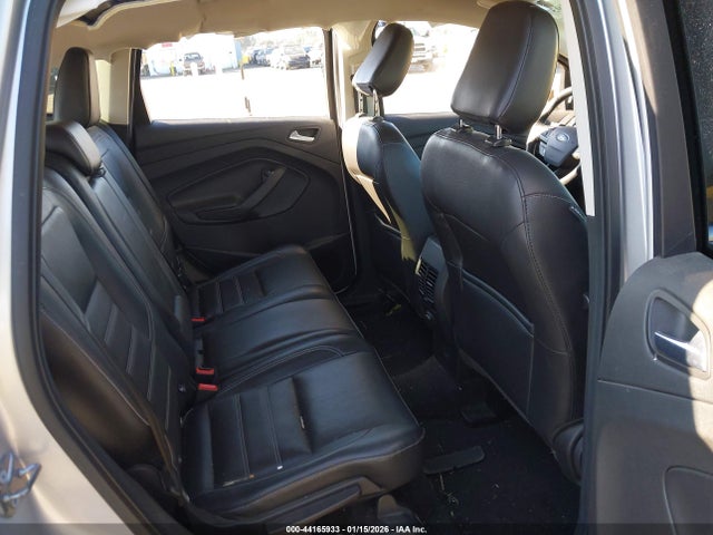 1FMCU0HD5JUA86503 Ford ESCAPE SEL