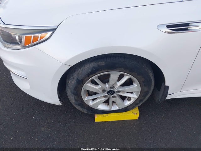 5XXGT4L36GG055483 KIA Optima Lx