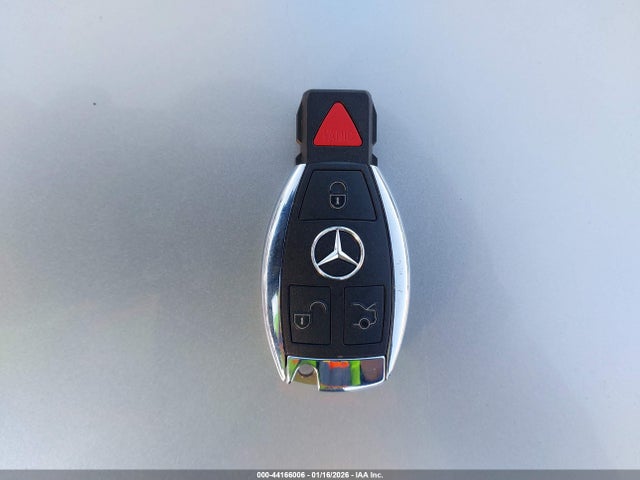 WDCTG4EB0JJ418395 Mercedes-Benz GLA 250