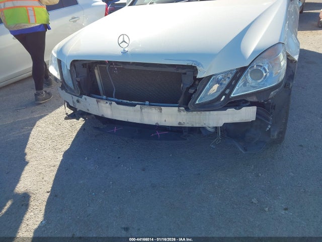 44166014 :رقم المزاد ، WDDHF8JB6CA547259 vin ، 2012 Mercedes-benz E 350 4matic مزاد بيع