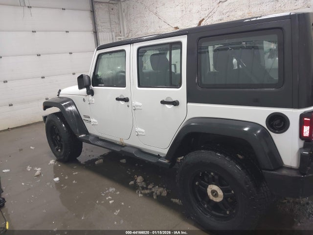1C4BJWDG4EL296162 Jeep Wrangler Unlimited Sport