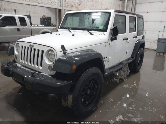 1C4BJWDG4EL296162 Jeep Wrangler Unlimited Sport