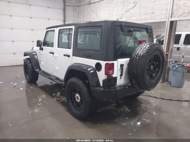 1C4BJWDG4EL296162 Jeep Wrangler Unlimited Sport