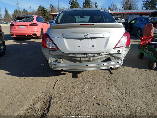 3N1CN7APXJL814697 Nissan Versa 1.6 S+