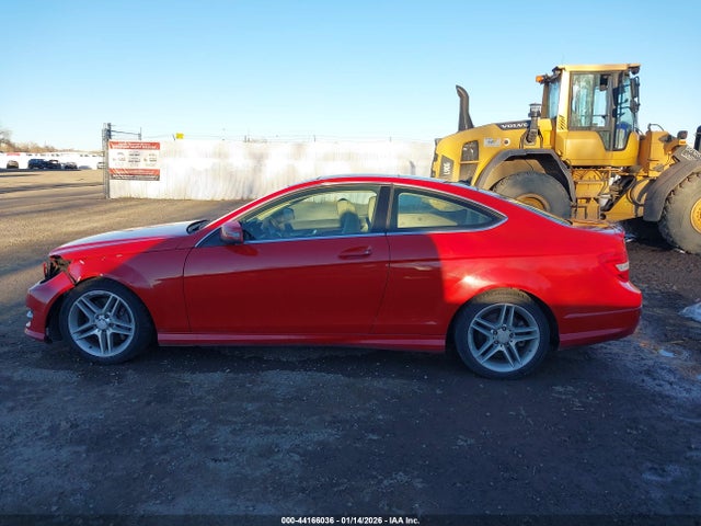 Aukcja sprzedaży 2013 Mercedes-benz C 350 Sport 4matic, vin: WDDGJ8JB0DG021718, numer aukcji: 44166036
