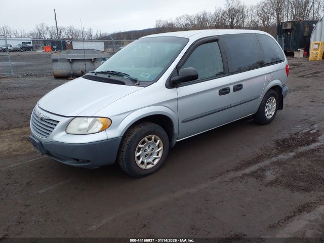 2002 CHRYSLER VOYAGER 1C4GJ25B72B521547 Photo 1