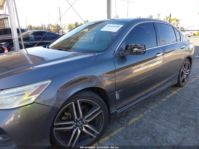 1HGCR3F97GA020018 Honda Accord Touring