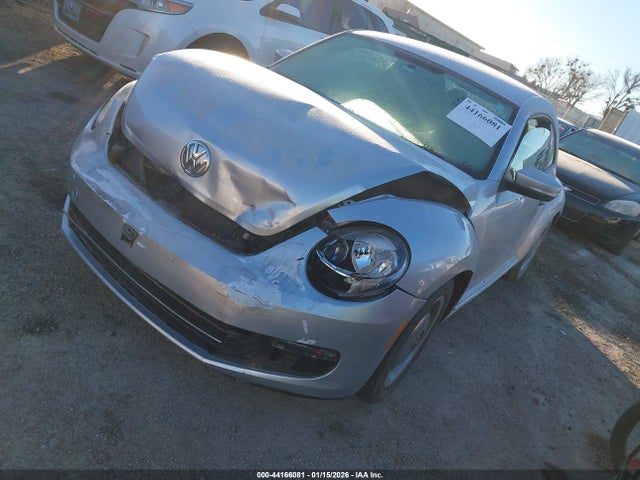 2015 VOLKSWAGEN BEETLE 3VWF17AT9FM651994 Photo 1