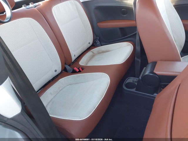2015 VOLKSWAGEN BEETLE 3VWF17AT9FM651994 Photo 7