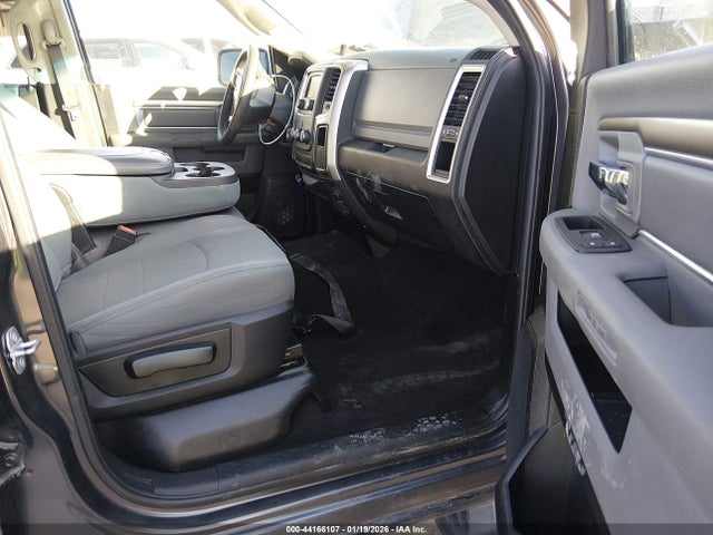 Продаж на аукціоні авто 2019 Ram 1500 Classic Slt  4x2 6'4 Box, vin: 1C6RR6TT1KS510085, номер лоту: 44166107