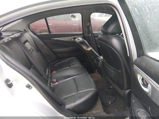 JN1BV7AR8EM700335 Infiniti Q50 Premium