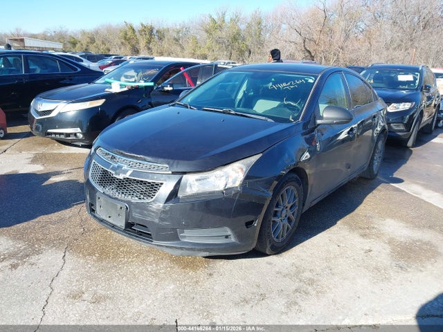 1G1PA5SH1E7357545 Chevrolet Cruze Ls Auto