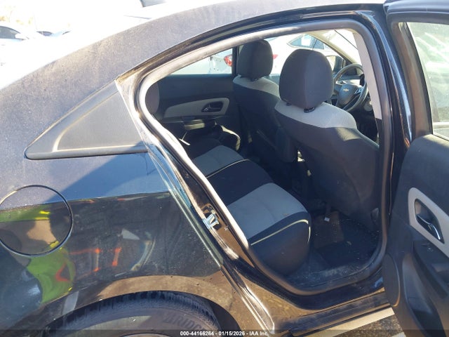 1G1PA5SH1E7357545 Chevrolet Cruze Ls Auto