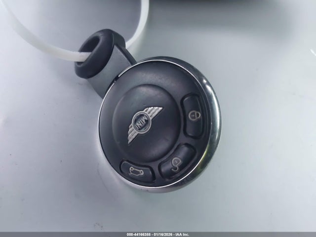 2012 MINI COOPER S WMWSV3C57CT387245 Photo 10